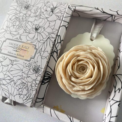 Ripe peach and white tea scented ranunculus soap, an exquisite holiday offering.
