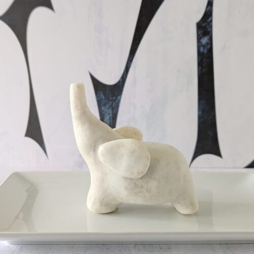 Sculptural animal soap gift featuring a rich smoky amber and saffron scent.