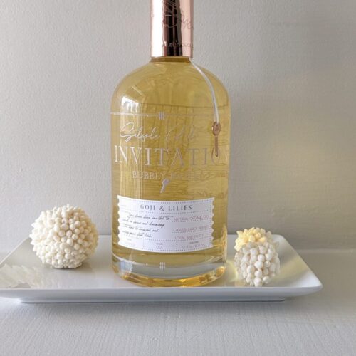 Premium Goji and Lilies scented bubbly bath, a luxury gift for birthdays and holidays.