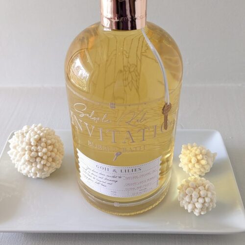 Salsola Kali Invitation Goji and Lilies luxury bubbly bath in a large 62 oz bottle.