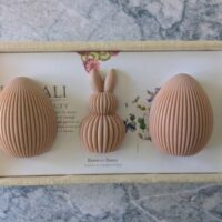 Salsola Kali Vanilla & Cream Orchid sculptural soap set in an exquisite linen-lined box.