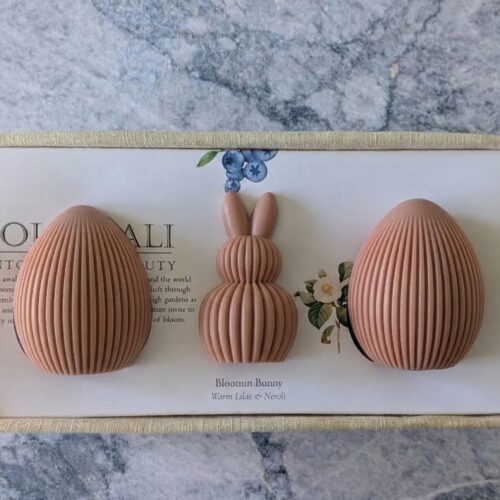 Warm Lilac & Neroli sculptural soaps presented in an exquisite linen-lined box.